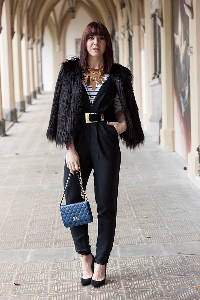 whoismocca, girissima.com Jumpsuit Cameo, G Findings Fake Fur Jacke, Zara Pumps, Streifenshirt