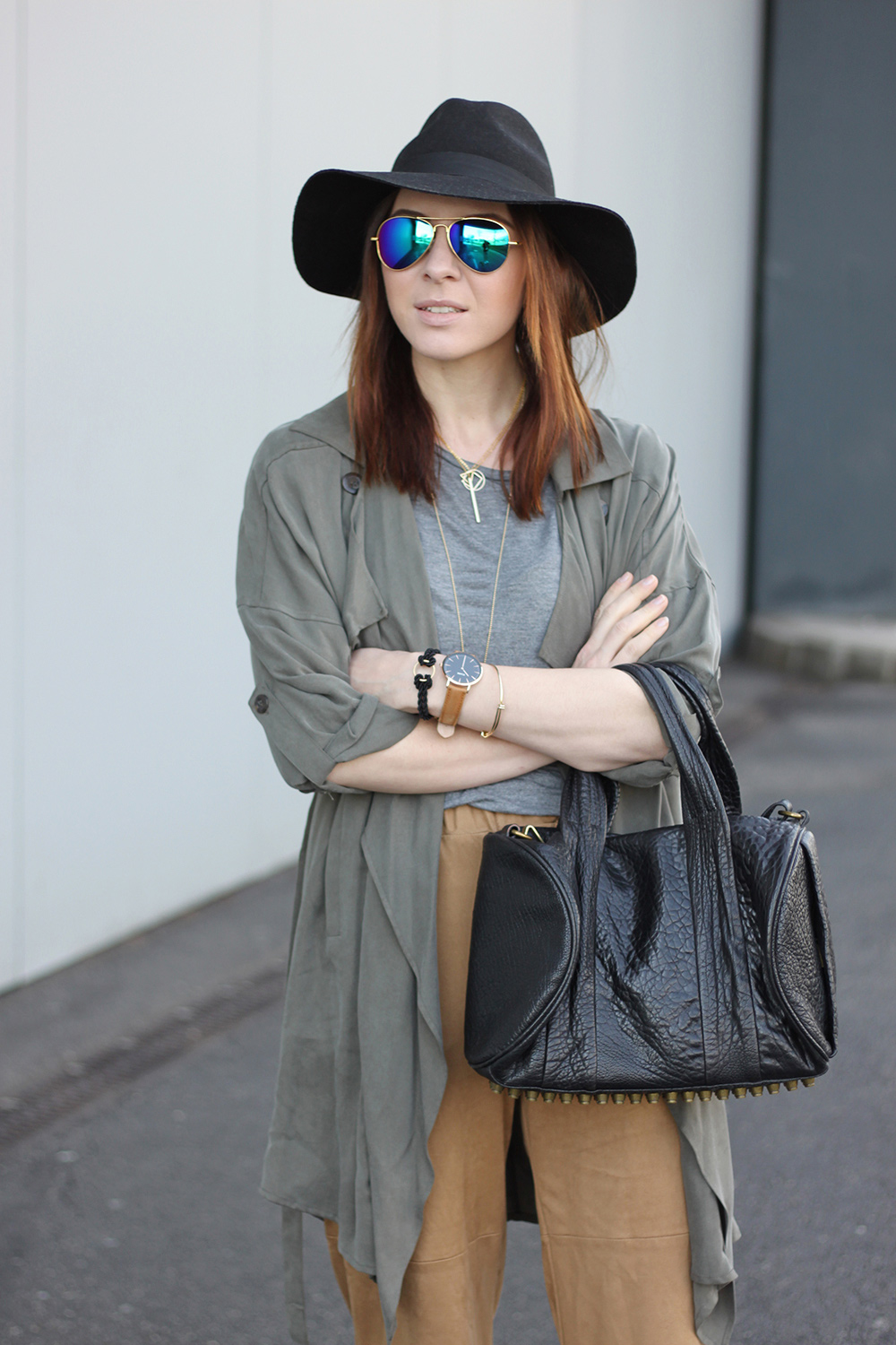 who is mocca, blogger, tirol, modeblog österreich, fashionblog, culottes kombinieren, pumps mango, alexander wang rocco bag, trench coat, esprit basic shirt grau, fedora, topshop, zalando, sonnenbrille, armcandy, whoismocca.me