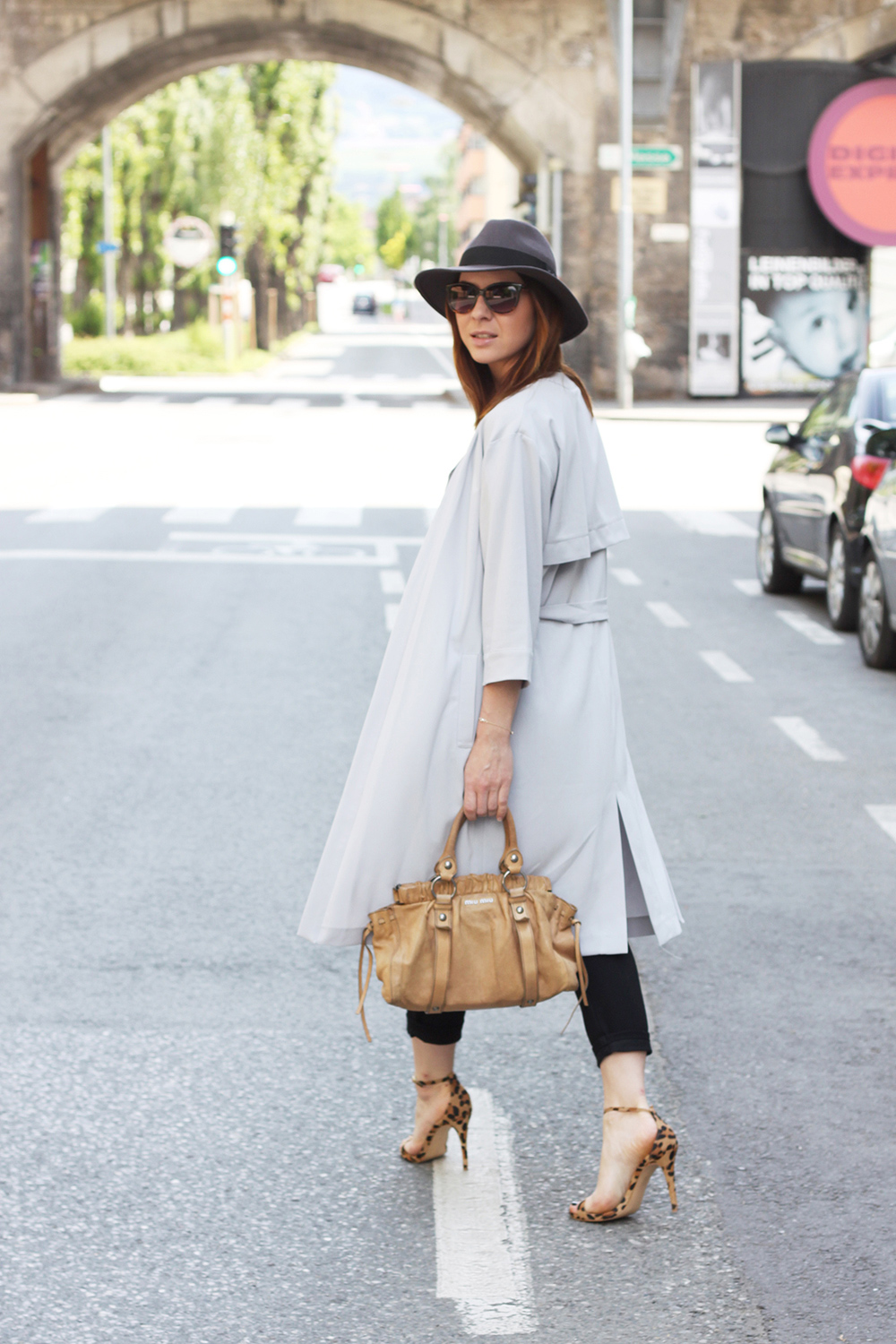 who is mocca, blog tirol, fashionblogger, modeblog, street style, innsbruck, österreich, austrianblogger, fedora, hut, miumiu, secondhand, kleiderkreisel, vintage, steve madden, high heels, whereveryouare, topshop zalando