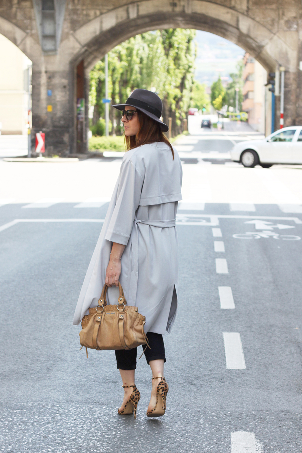 who is mocca, blog tirol, fashionblogger, modeblog, street style, innsbruck, österreich, austrianblogger, fedora, hut, miumiu, secondhand, kleiderkreisel, vintage, steve madden, high heels, whereveryouare, topshop zalando