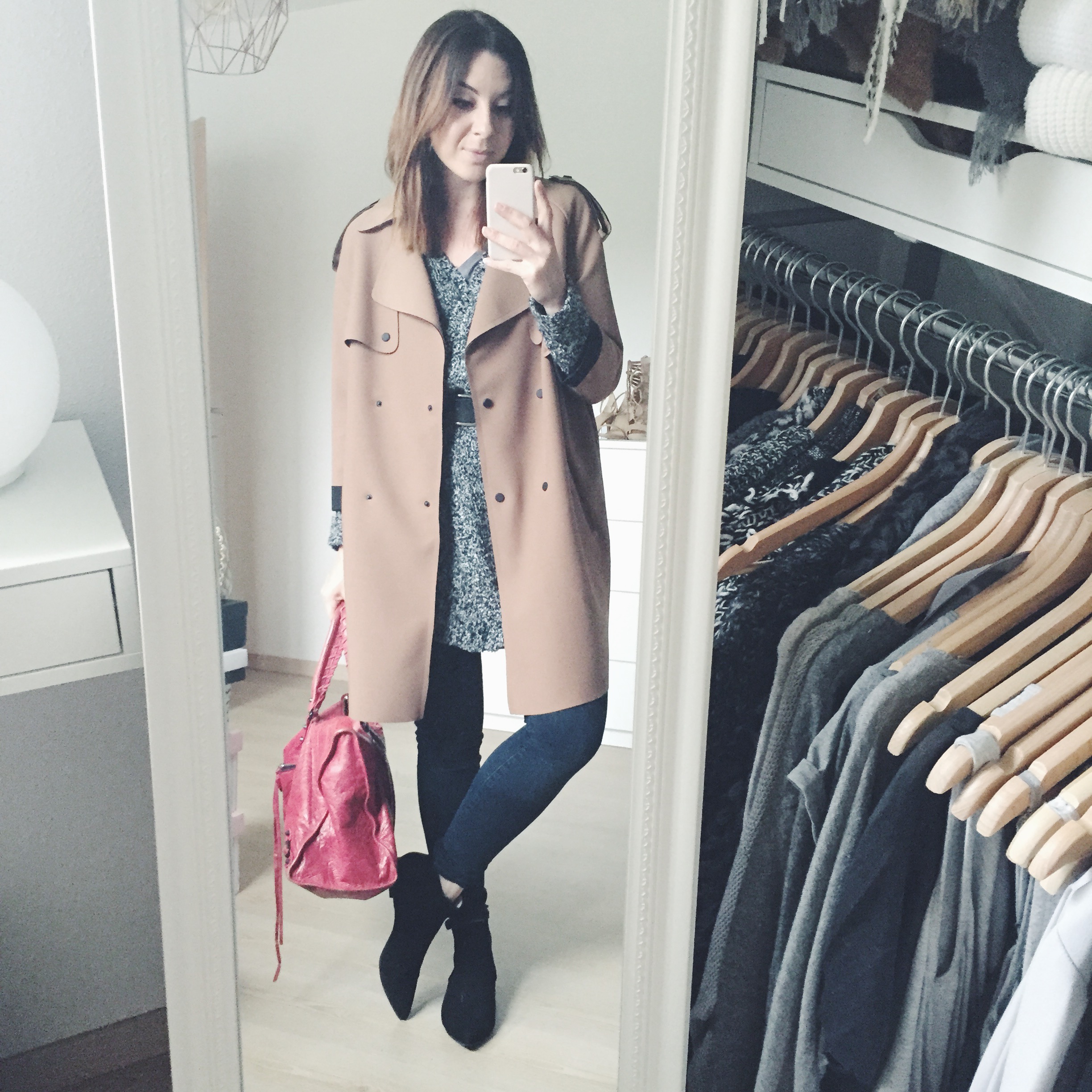 who is mocca, blog, tirolblog, innsbruck, austria, fashionblogger, modeblog, ootd, insta outfit review, lookbook, streetstyle, whoismocca.me