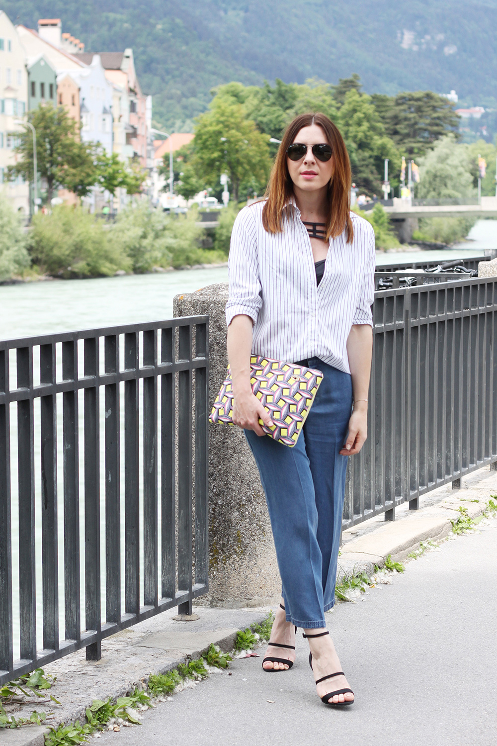 who is mocca, blogger tirol, tirolblog, innsbruck, street style, denim culotte, culotte outfit, culotte kombinieren, streifen shirt, aglini, set fashion, petera innsbruck, clutch yellow face essentiel, fashionblogger, whoismocca.me