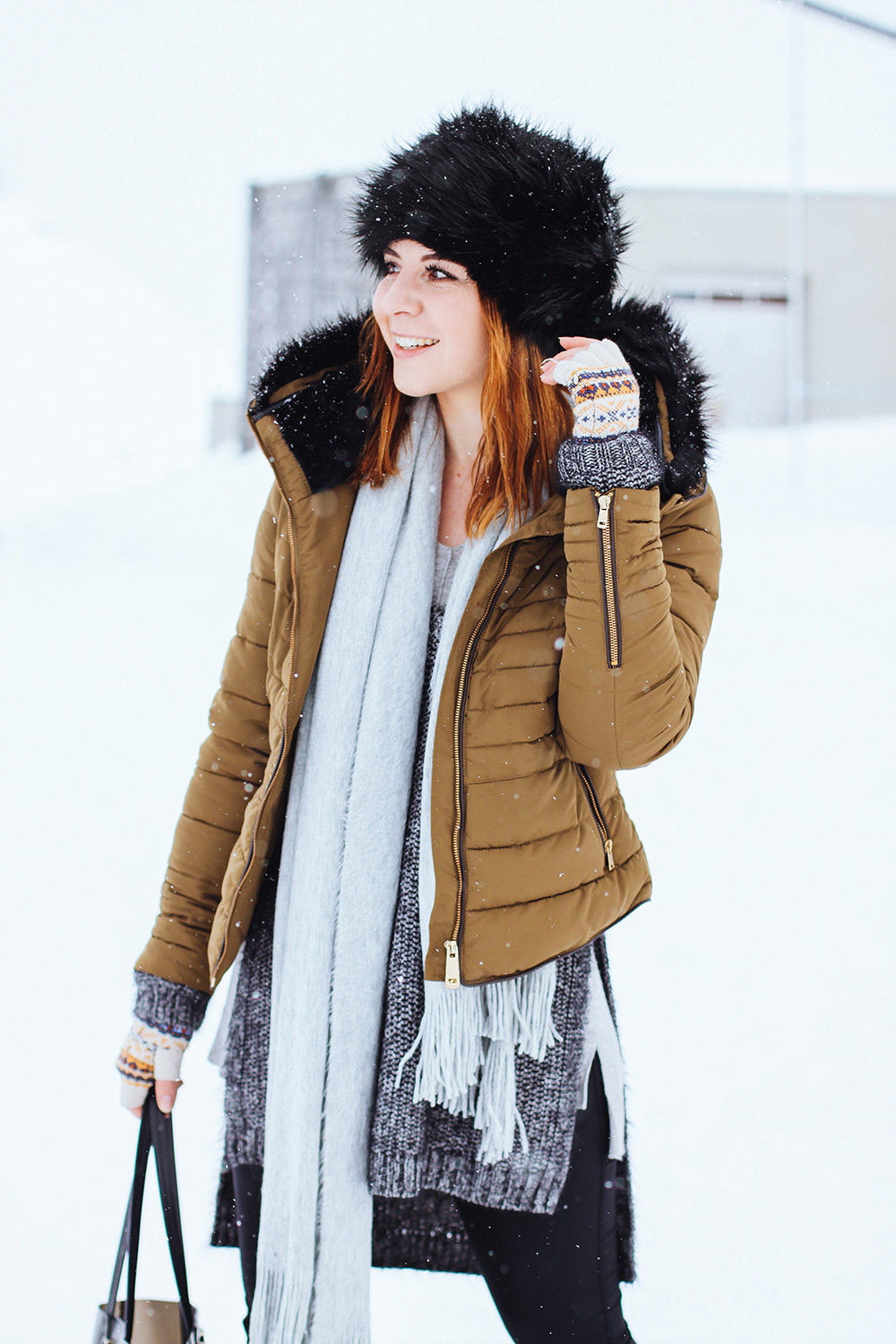 who is mocca, modeblog, fashionblog, influencer, schnee outfit, warme winter boots, gesteppte daunenjacke, winter outfit tirol, streestyle österreich, whoismocca.me