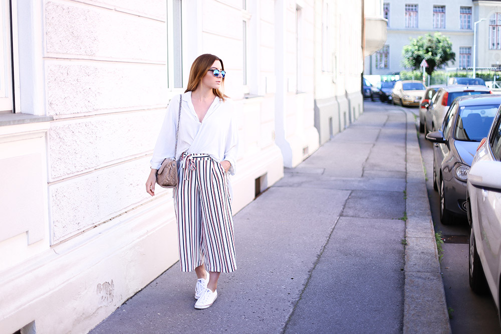 Striped Culottes, Sneakers, Streetstyle Innsbruck, Outfit Inspiration, Stella McCartney Bag, Fashion Blog, whoismocca.me