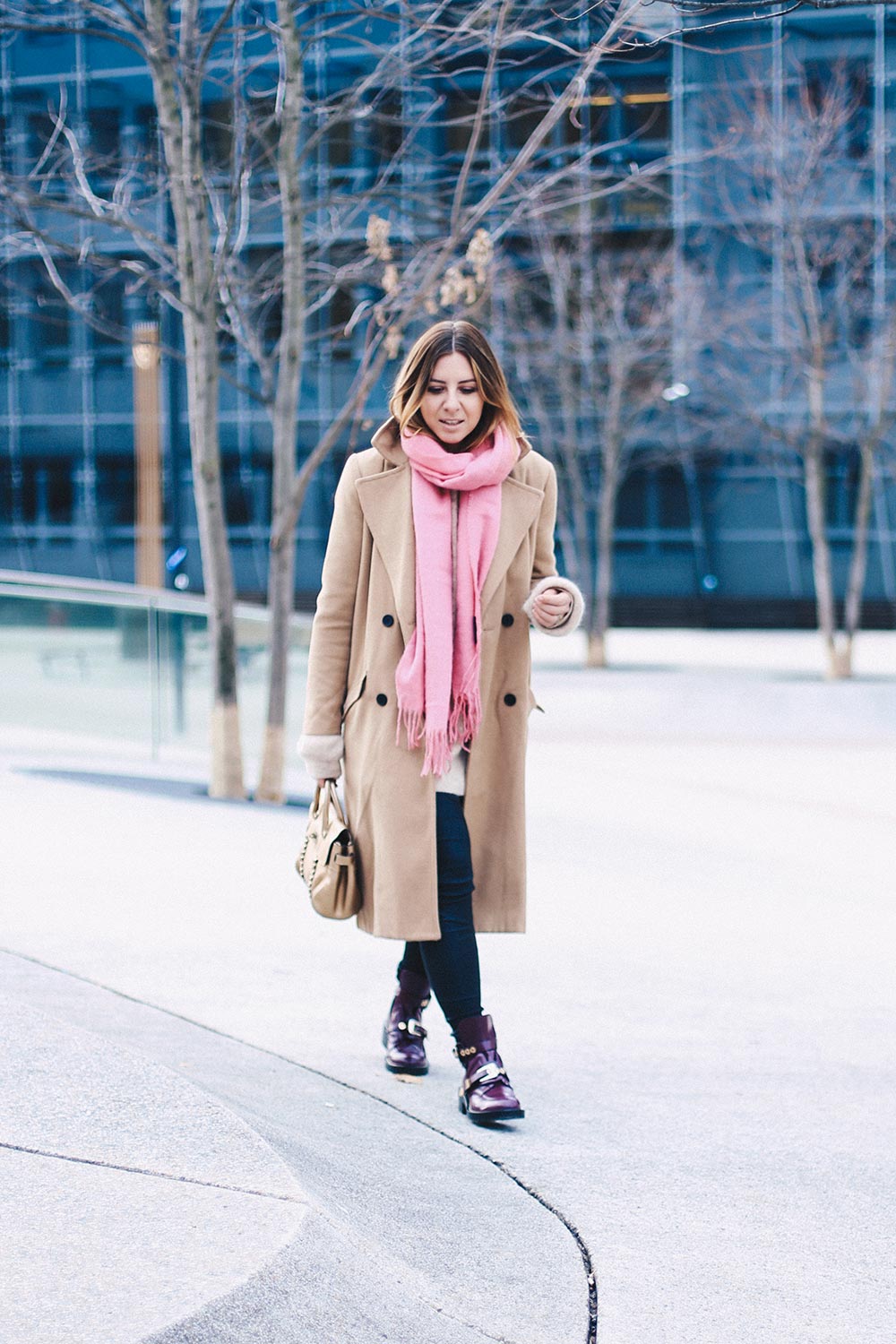 Balenciaga Cut-Out Boots, Camel Mantel und Mulberry Bayswater Tasche, Winter Outfit, Streetstyle, Innsbruck, Pink Outfit, Fashion Blog, Modeblog, Style Blog, Outfit Blog, whoismocca.me