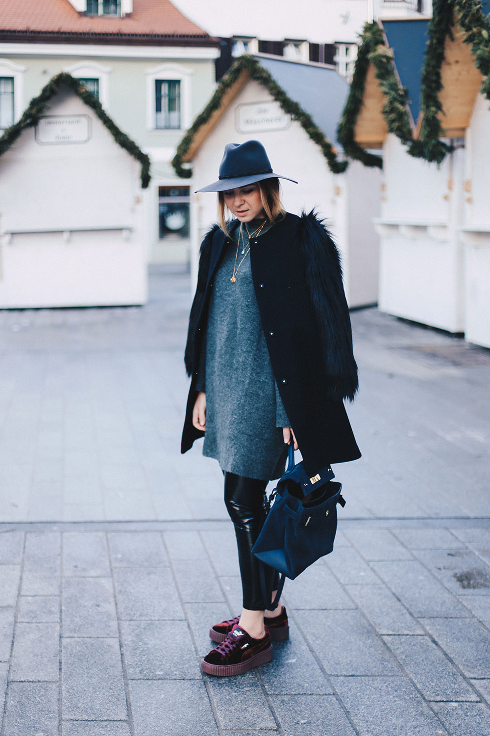 Fenty Creepers, Puma, Rihanna, Outfit Idee, Winteroutfit, Streetstyle, Fake Fur, Lackleder, Outfit Blog, Modeblog, Fashion Blog, Style Blog, Kurt Geiger Tasche, Rag & Bone Fedora, whoismocca.me