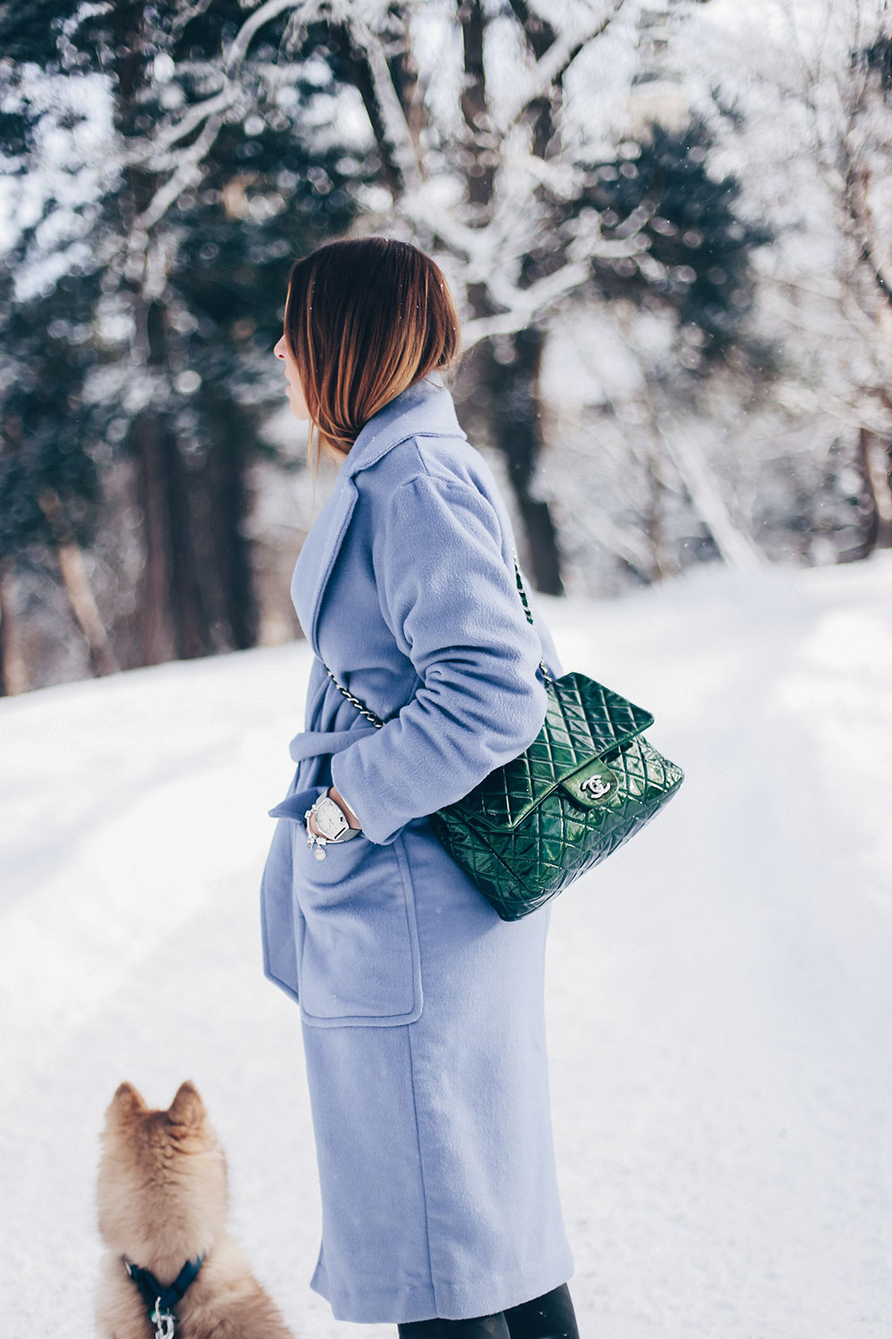 hellblauen Mantel kombinieren, Winter Outfit, Streetstyle, Outfit Blog, Style Blog, Alltagsoutfit, Fenty Puma Sneakers, Fashion Blog, Mode Magazin, whoismocca.me