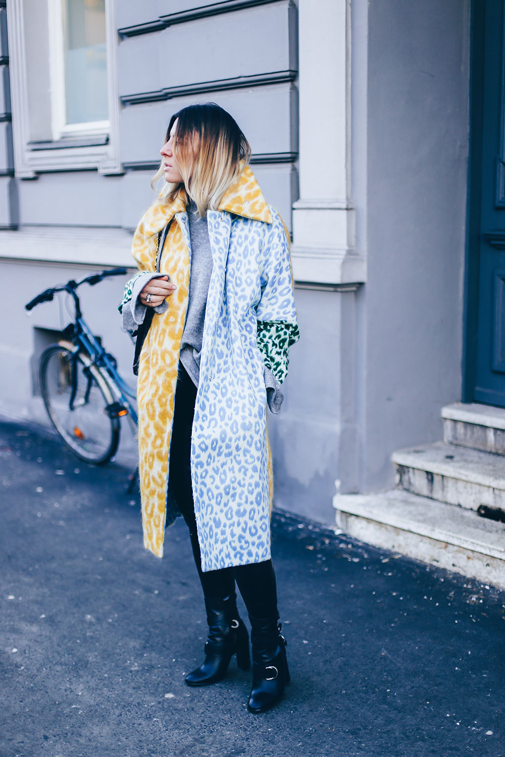 Acne Studios Bertilyn Leo Mantel, Winteroutfit, Streetstyle, Modeblog, Fashion Blog, Outfit Blog, Style Blog, whoismocca.me