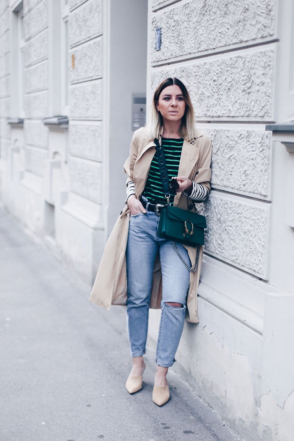 Bold Stripes Trend, How to wear, Streifen Trend, Streetstyle, Modeblog, Frühlings Trends, Fashion Blog, Trenchcoat mit Schleifen, Zara Mules, Gucci Dionysus in Grün, Outfit Blog, Style Blog, www.whoismocca.me