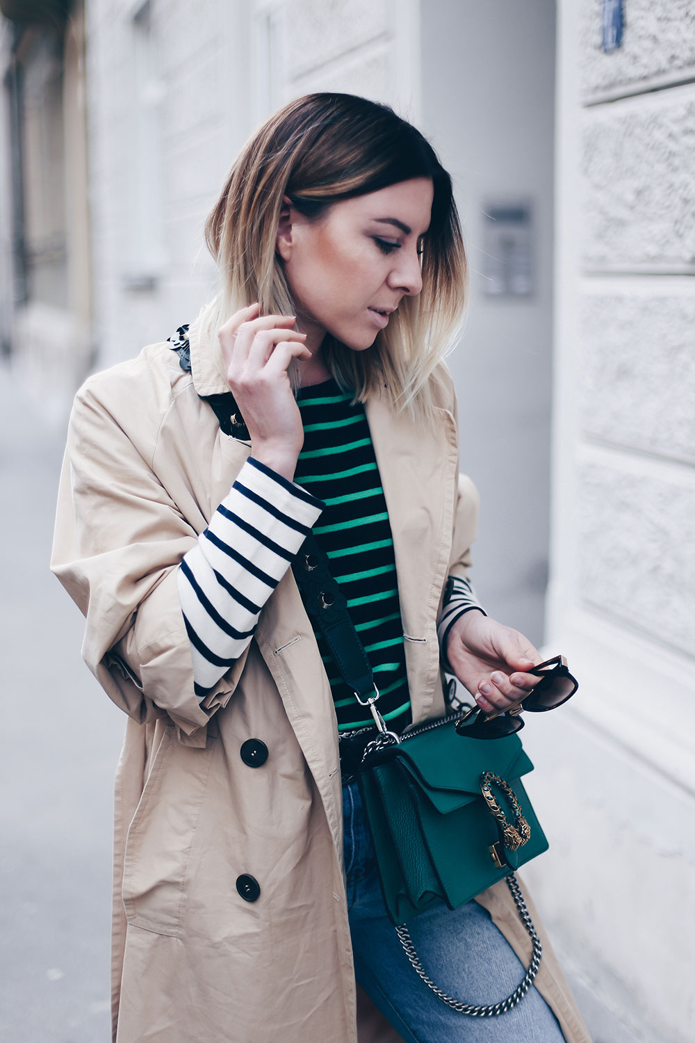 Bold Stripes Trend, How to wear, Streifen Trend, Streetstyle, Modeblog, Frühlings Trends, Fashion Blog, Trenchcoat mit Schleifen, Zara Mules, Gucci Dionysus in Grün, Outfit Blog, Style Blog, www.whoismocca.me