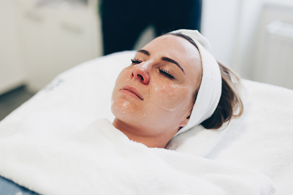 Behandlung von Gesichtsrötungen mit Laser, Rötungen im Gesicht, was hilft dagegen, Behandlung Kosmetikstudio, Laserbehandlung Gesicht, Beauty Blog, Erfahrungsbericht, Vorher Nachher Bilder, www.whoismocca.me