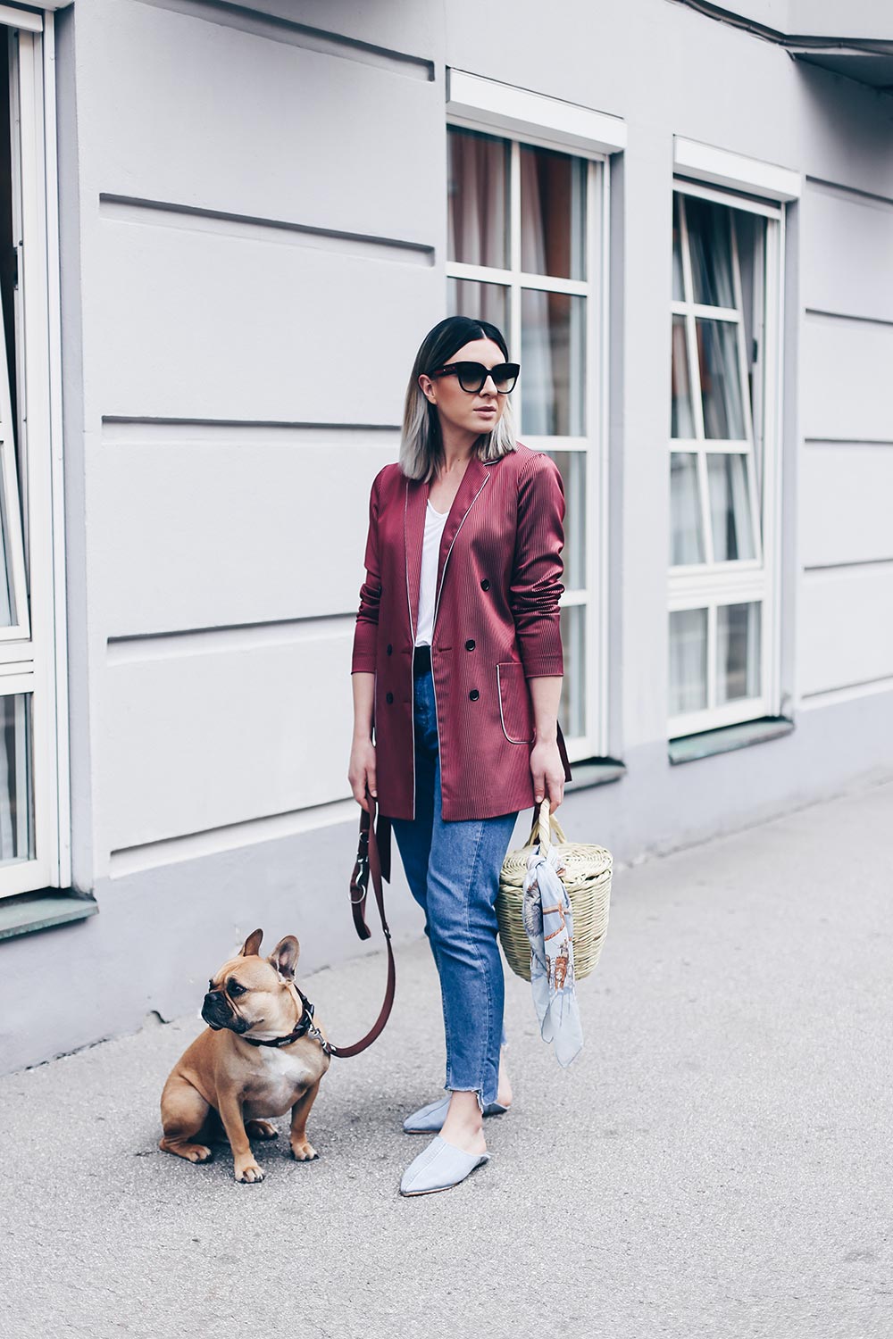 Casual Blazer Outfit mit Jane Birkin Basket und Denim Slippers, Jane Birkin Basket stylen und shoppen, Style Blog, Modeblog, Outfit Blog, Streetstyle 2017, Blazer Outfit, www.whoismocca.me