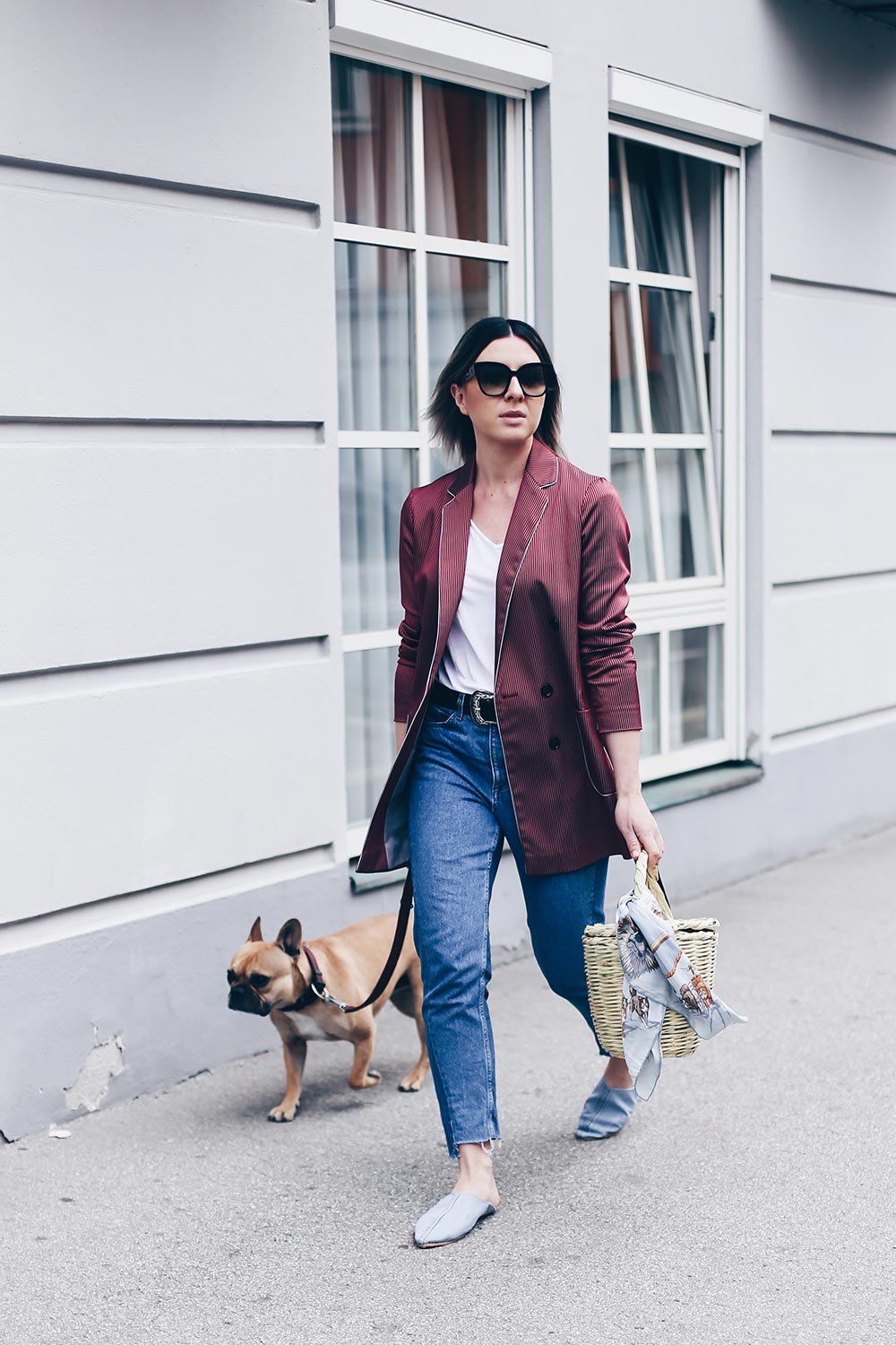 Casual Blazer Outfit mit Jane Birkin Basket und Denim Slippers, Jane Birkin Basket stylen und shoppen, Style Blog, Modeblog, Outfit Blog, Streetstyle 2017, Blazer Outfit, www.whoismocca.me