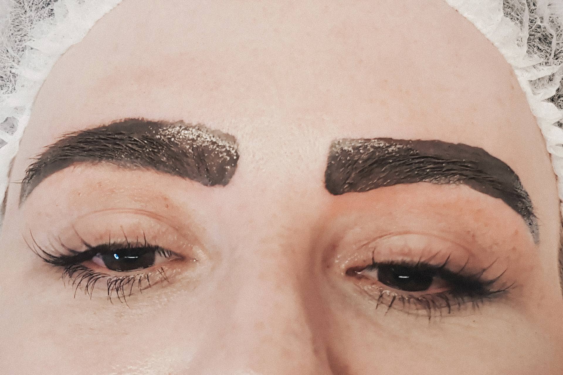 Was ist Microblading, Erfahrungen, Erfahrungsbericht, Vorher-Nachher, Natürliche Augenbrauen, Perfekte Augenbrauen, goldener Schnitt, Permanent Make-Up, Beauty Blog, whoismocca.me