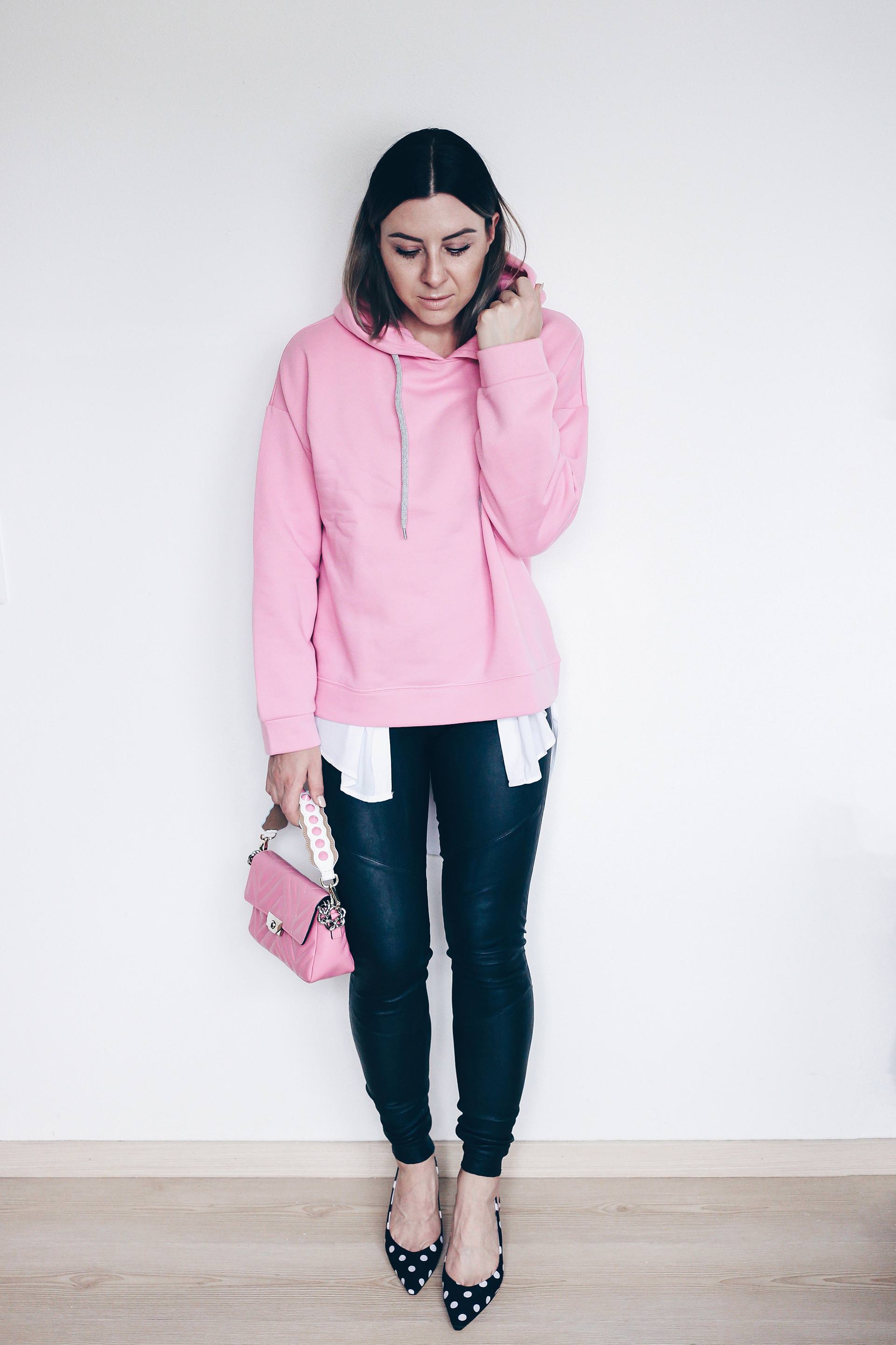 Hoodie Outfits Lookbook, Hoodie Trend 2017, Hoodie kombinieren, Outfit Ideen, Streetstyle, Modeblog, Outfit Blog, Fashion Blog, Style Blog, Outfit mit Kapuzenpullover, www.whoismocca.me