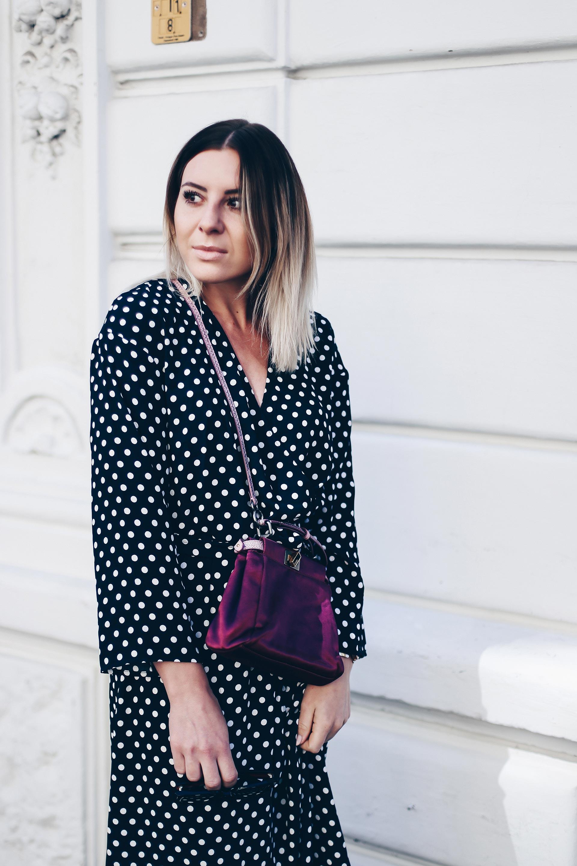 Polka Dots Kleid stylen, Herbst Trends, Sneaker Wedges Isabel Marant, Fendi Peekaboo Bag, Streetstyle, Outfit Ideen, Fashion Blog, Modeblog, Outfit Blog, www.whoismocca.me