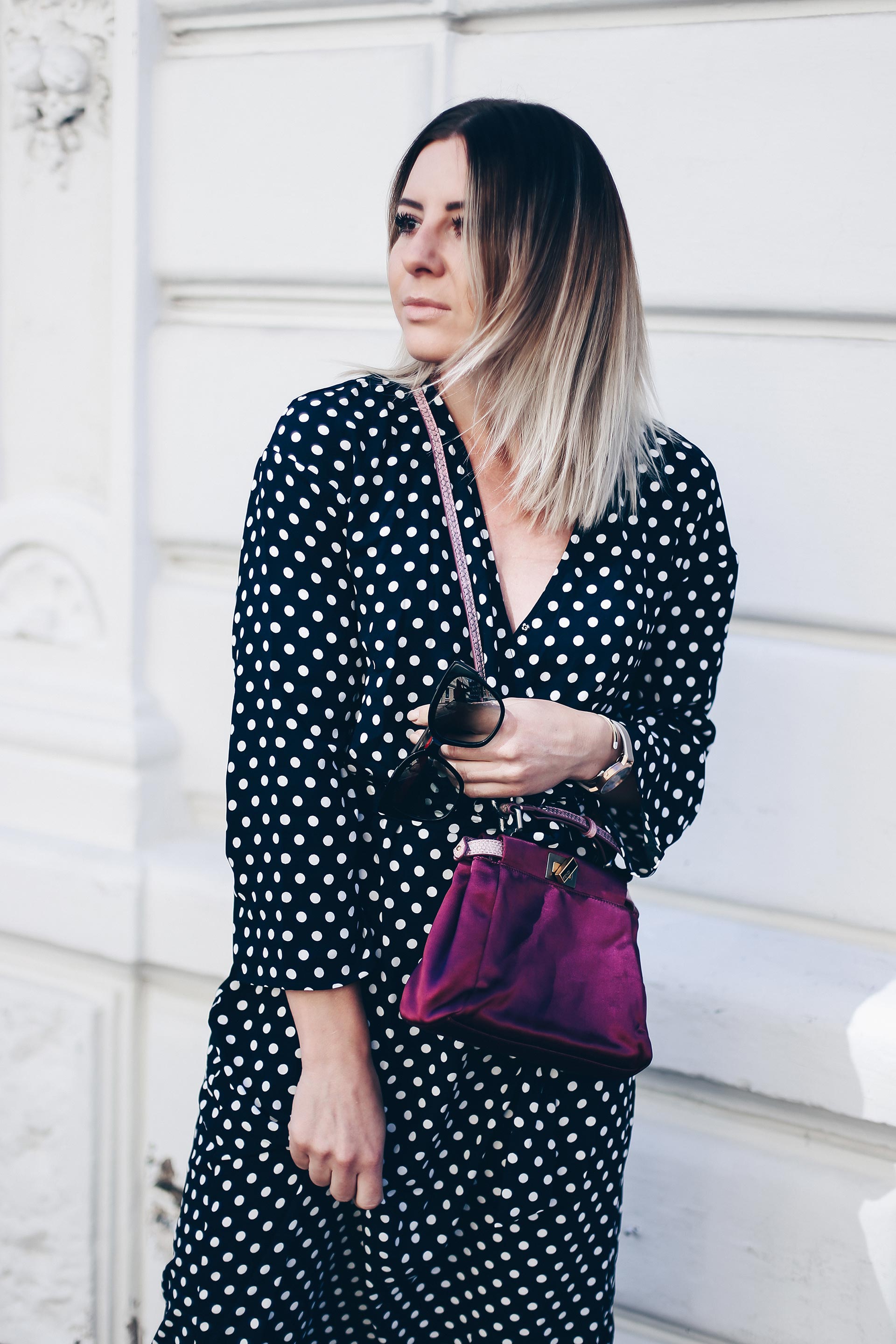 Polka Dots Kleid stylen, Herbst Trends, Sneaker Wedges Isabel Marant, Fendi Peekaboo Bag, Streetstyle, Outfit Ideen, Fashion Blog, Modeblog, Outfit Blog, www.whoismocca.me