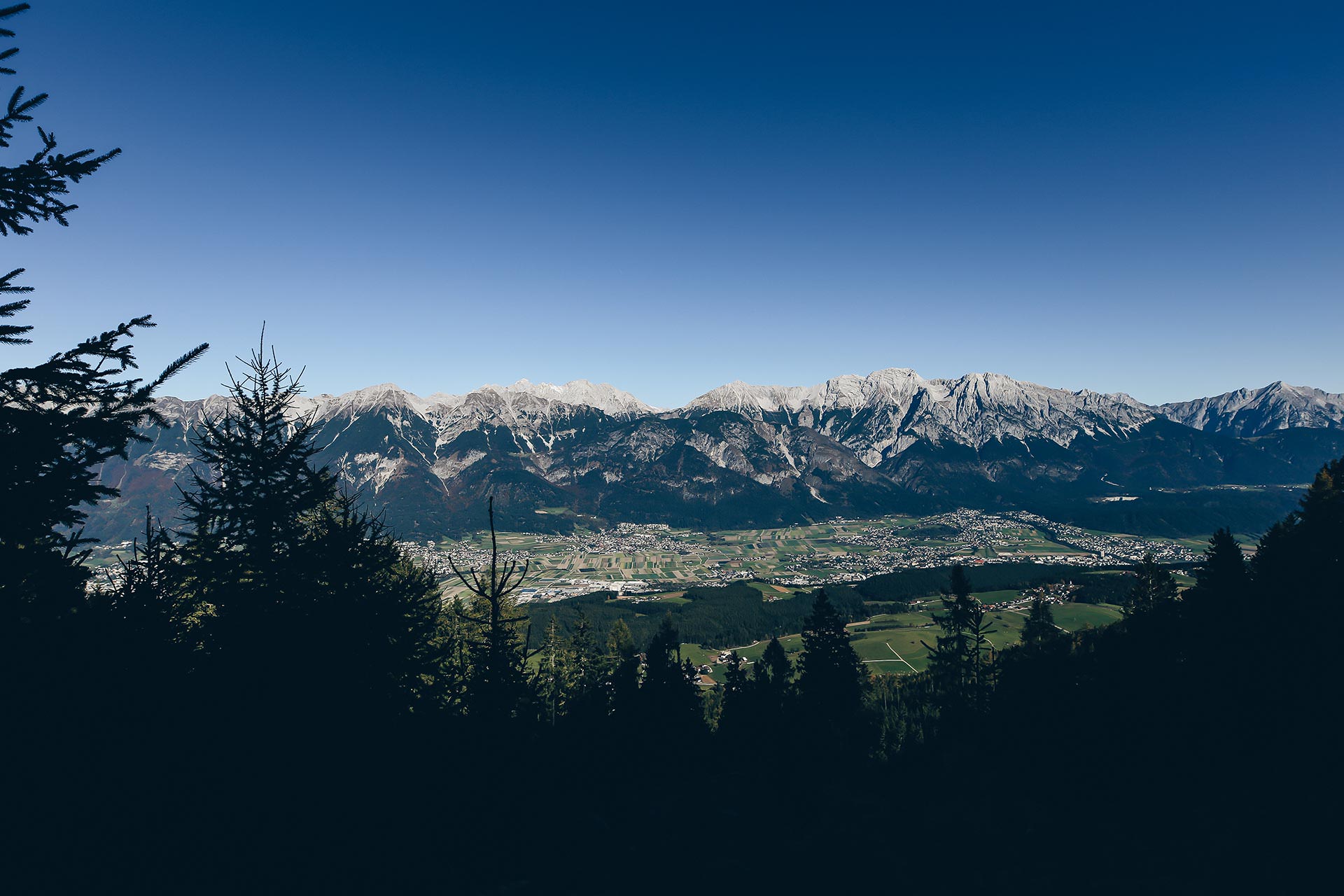 Aldranser Alm, Wandern mit Hund in Tirol, Hundeblog, Wanderblog, Naturblog, Öffnungszeiten, Gehzeit, Erfahrungen, Mountainbiker, Style Blog, www.whoismocca.me