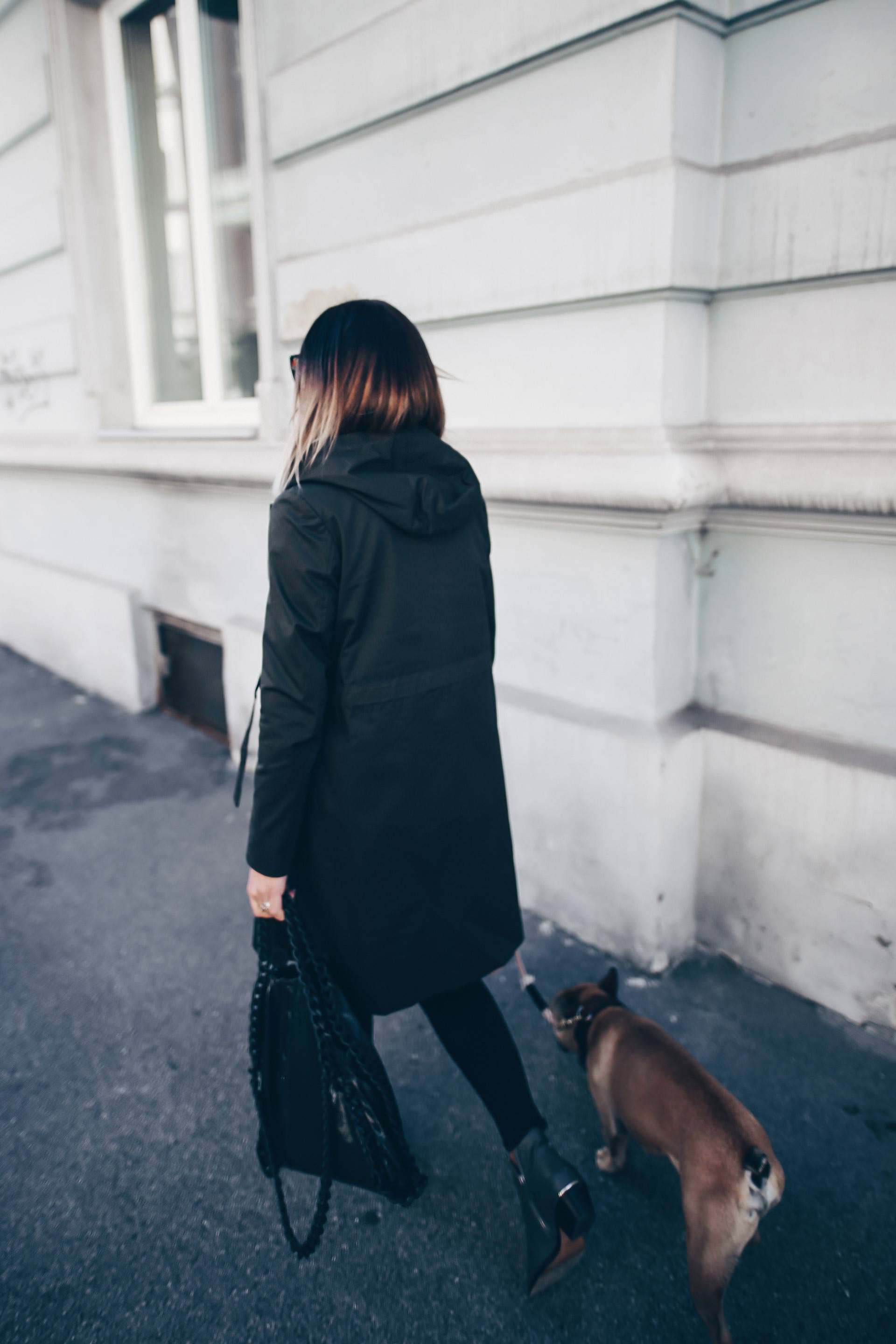 Basic Casual Herbst Outfit mit Stiefeletten, Khaki Parka und Skinny Jeans, Chloe Susanna Boots, Stella McCartney Falabella Limited Edition, Strickpullover, Fashion Blog, Modeblog, Style Blog, Outfits Blog, www.whoismocca.me