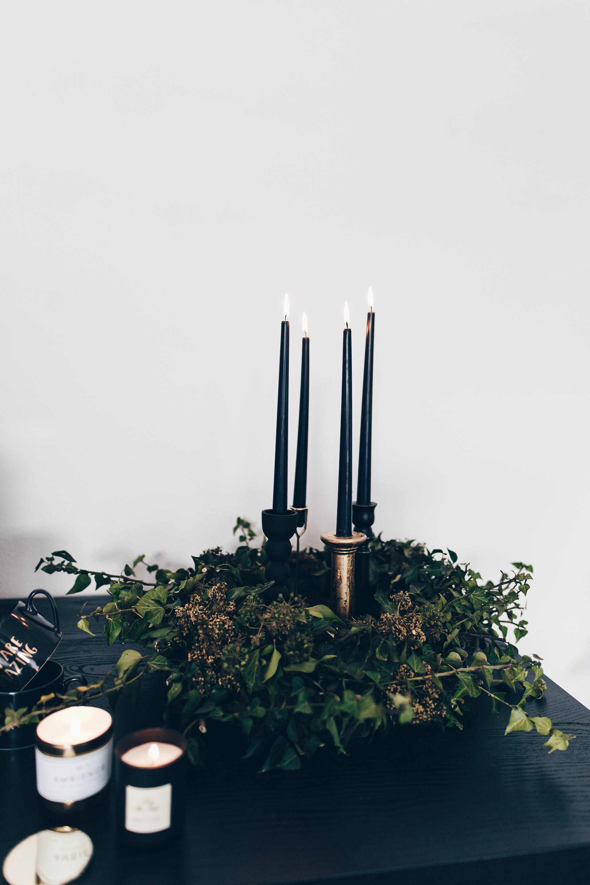 moderner Adventskranz, Efeukranz selber binden und machen, Anleitung, DIY, DIY für zuhause und für die Wohnung, Ideen für moderne und einfache Kränze, www.whoismocca.me