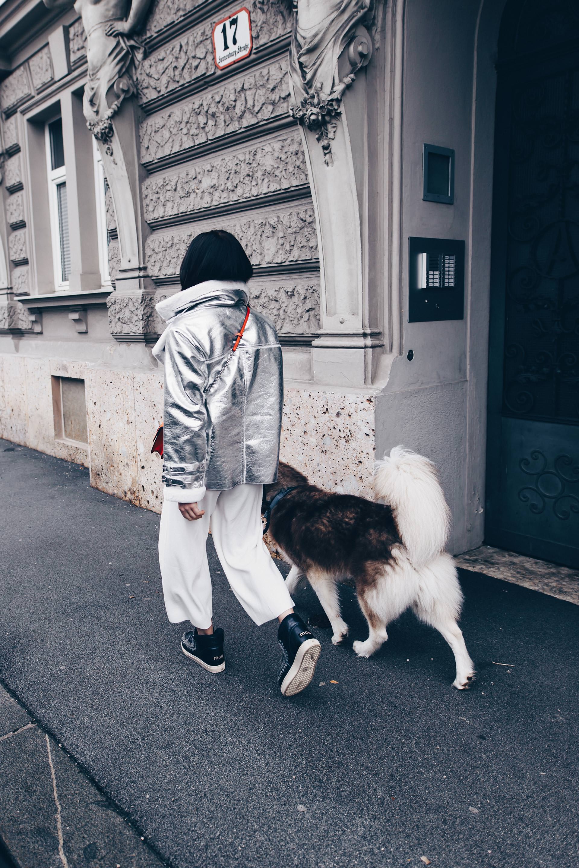 Winter Outfit mit Culotte stylen, Culotte im Winter tragen und kombinieren, Outfit mit MOU Boots, Outfit mit Pilotenjacke, orange Tasche, Outfit Idee, Fashion Blog, Modeblog, Outfits Blog, www.whoismocca.me