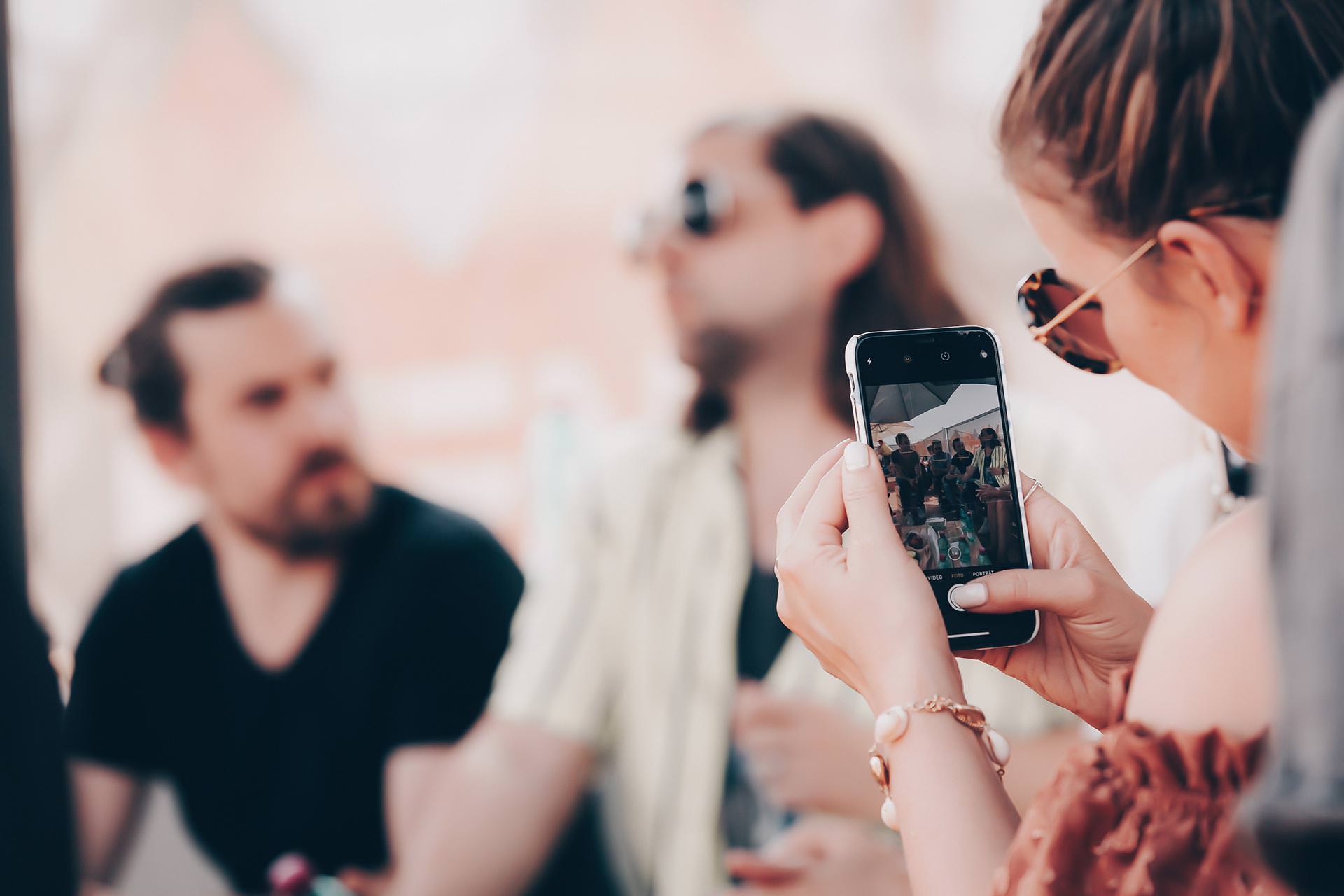 Anzeige. So war das NOVA ROCK Festival 2019 mit HOFER. Wie das erste Festival für mich war und meine Festival-Hacks findest du jetzt am Blog. Ich teile meine Tipps und Tricks zu Mode, Beauty und Food mit dir – für alle Frauen, die es auch am Festival "stilvoll" haben möchten. www.whoismocca.me #novarock #festival #festivalhacks #hoferevent