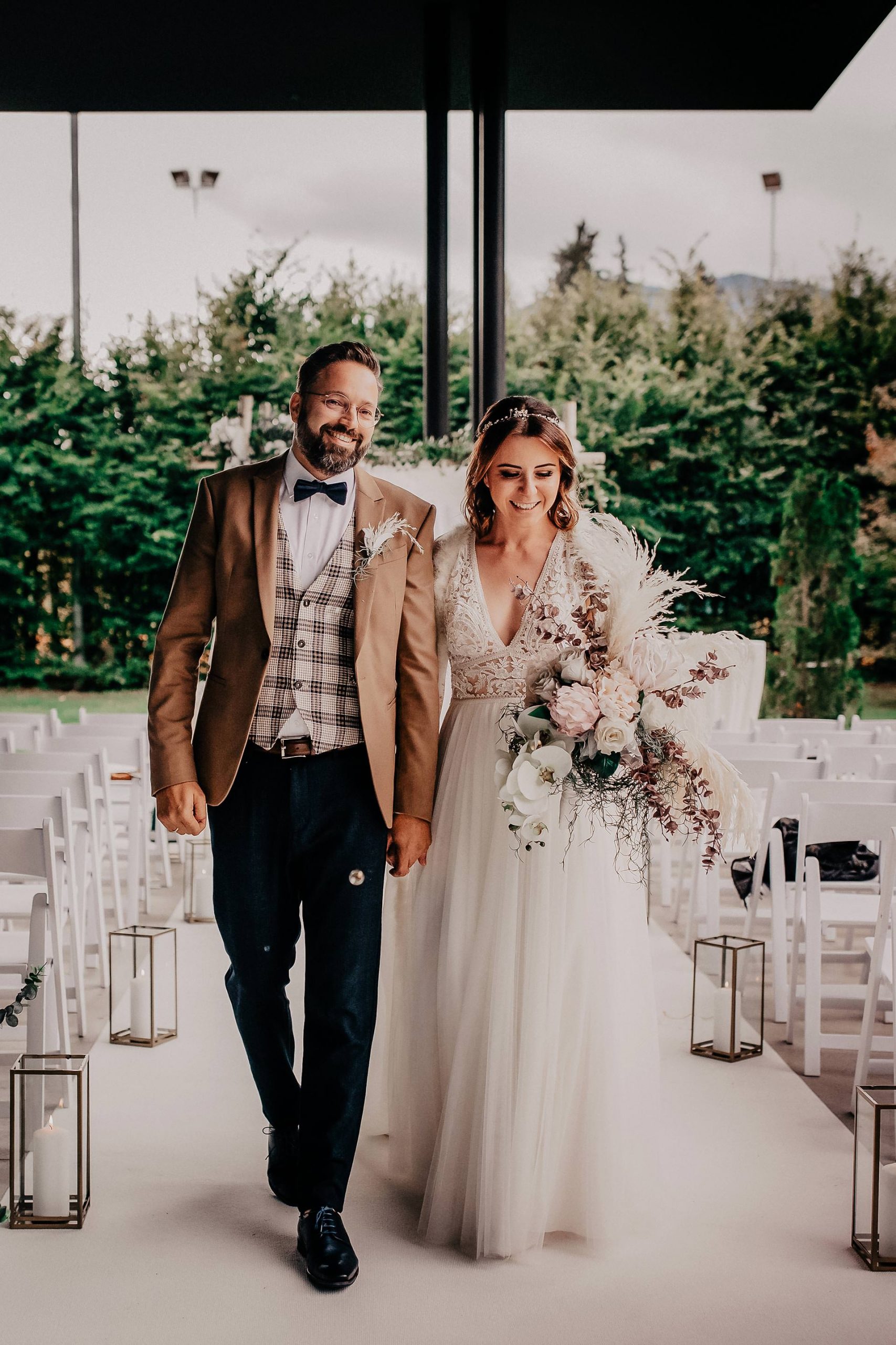 Heute geht es um einen äußerst wichtigen Teil unserer Hochzeit, ohne den wohl alles nicht so reibungslos funktioniert hätte. Die Rede ist von unserer Hochzeitsplanerin, deren wunderbare Arbeit ich dir heute vorstellen möchte. www.whoismocca.me #hochzeitsplanerin #traumhochzeit #hochzeitsblog