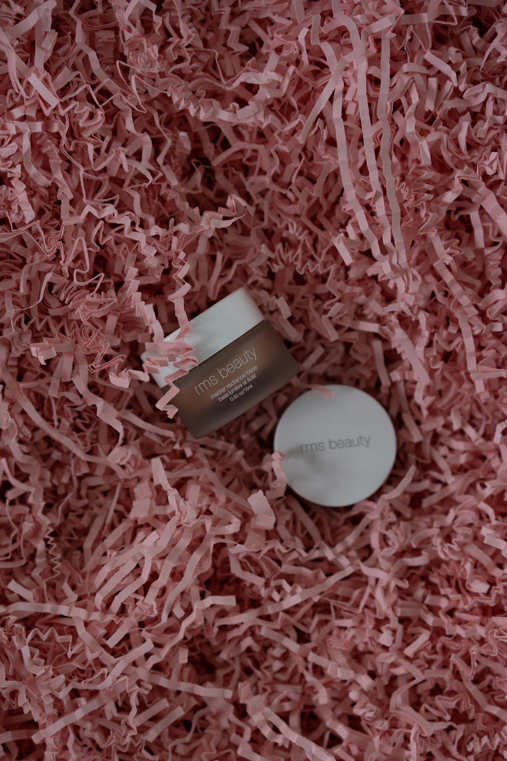 Anzeige. Wenn auch du deine Beautyprodukte online kaufen möchtest, dann habe ich sehr nützliche Tipps für dich am Beautyblog gesammelt. Denn gerade Online gibt es ein paar Dinge zu beachten, bevor man schlussendlich den Bestell-Button klickt. www.whoismocca.me